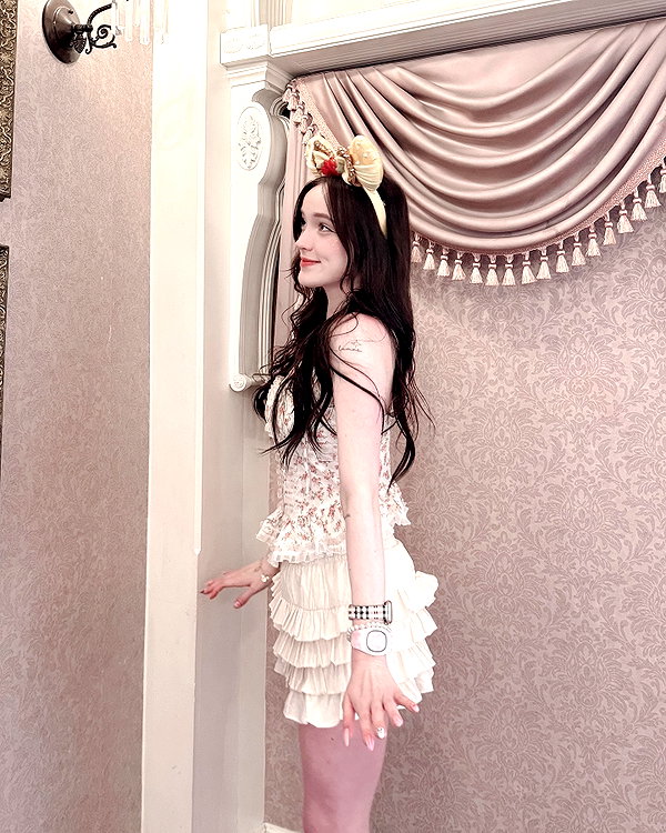 1uvgabi instagram image archive image
