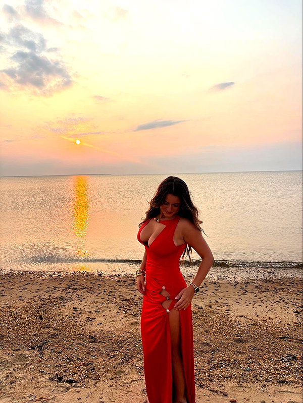 isabella.lauren instagram image archive image