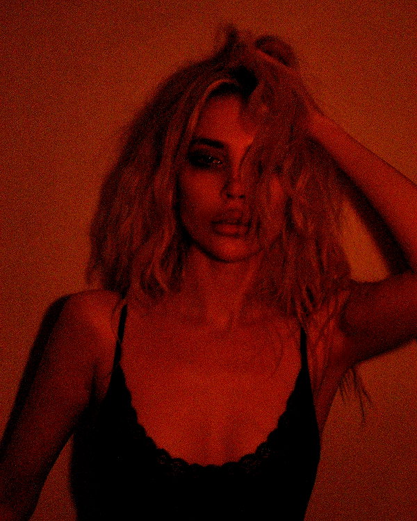 alien.hanna instagram image archive image