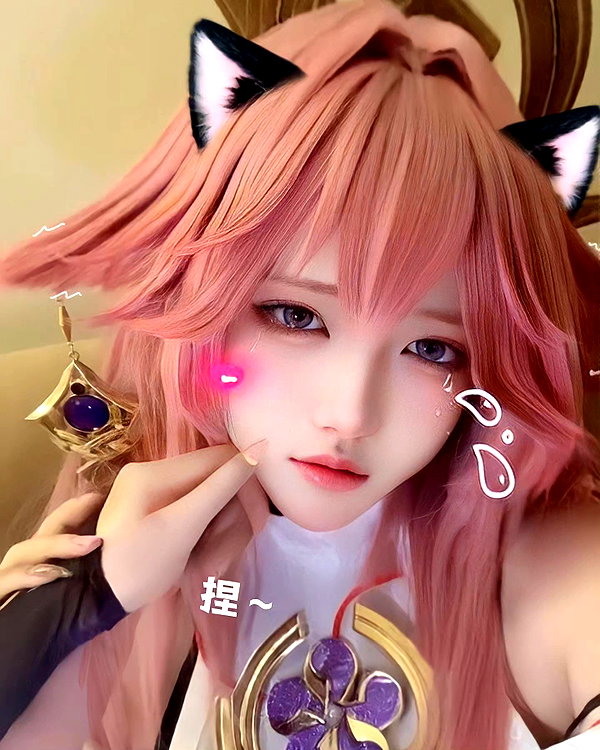 gallery_cosplayer instagram image archive image
