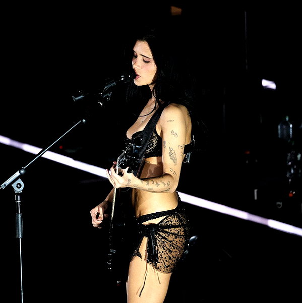 nessabarrett instagram image archive image