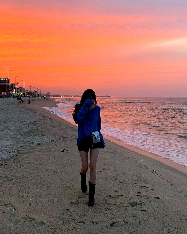 daxbin instagram image archive image