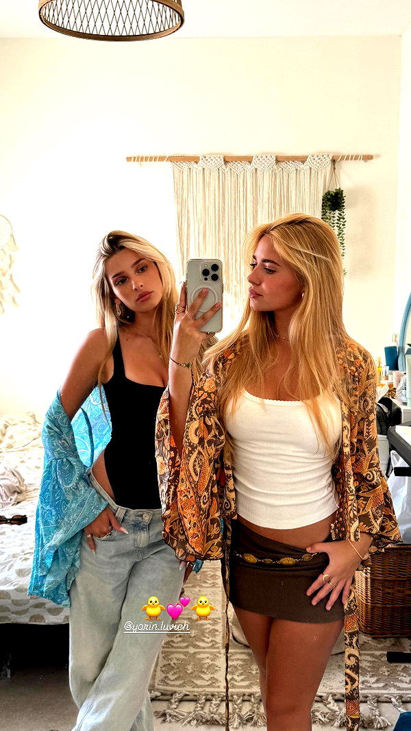 ella_netzer8 instagram image archive image