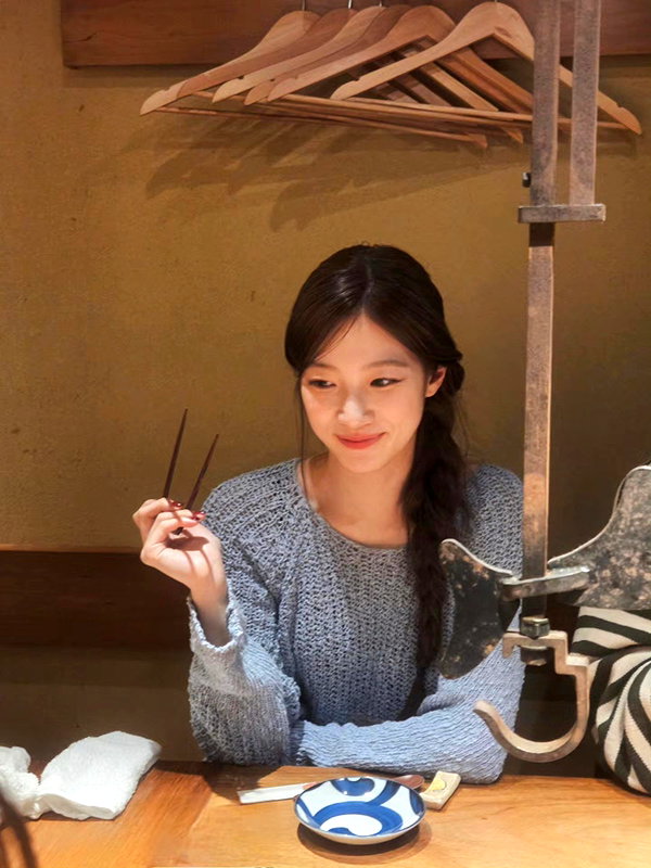 zuhazana instagram image archive image