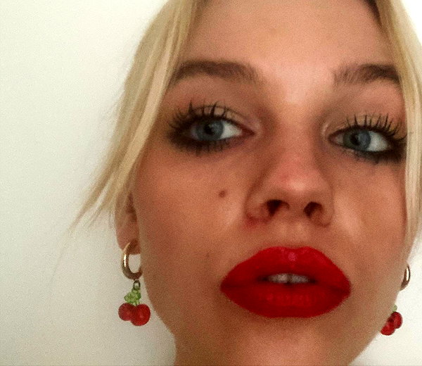 leni.bahr instagram image archive image