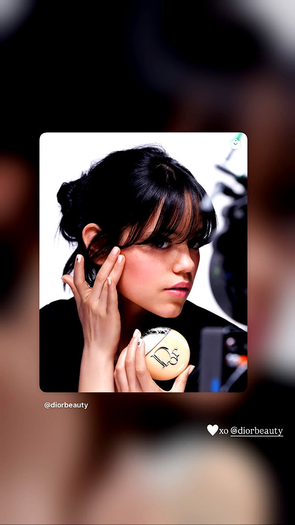 jennaortega jennaortega archive image