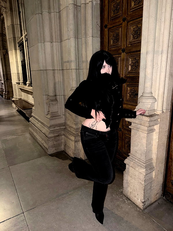 andasrose instagram image archive image