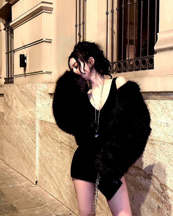 lyhythuedoxinh instagram image archive image