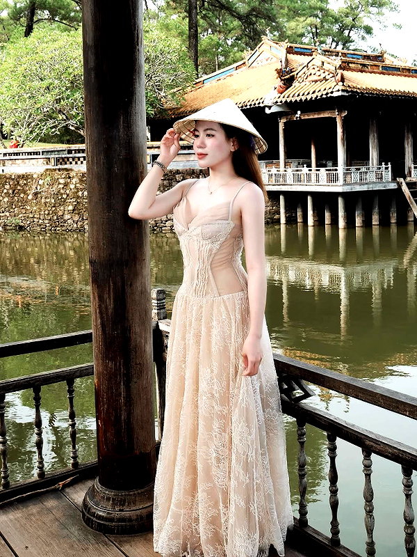 lyhythuedoxinh instagram image archive image