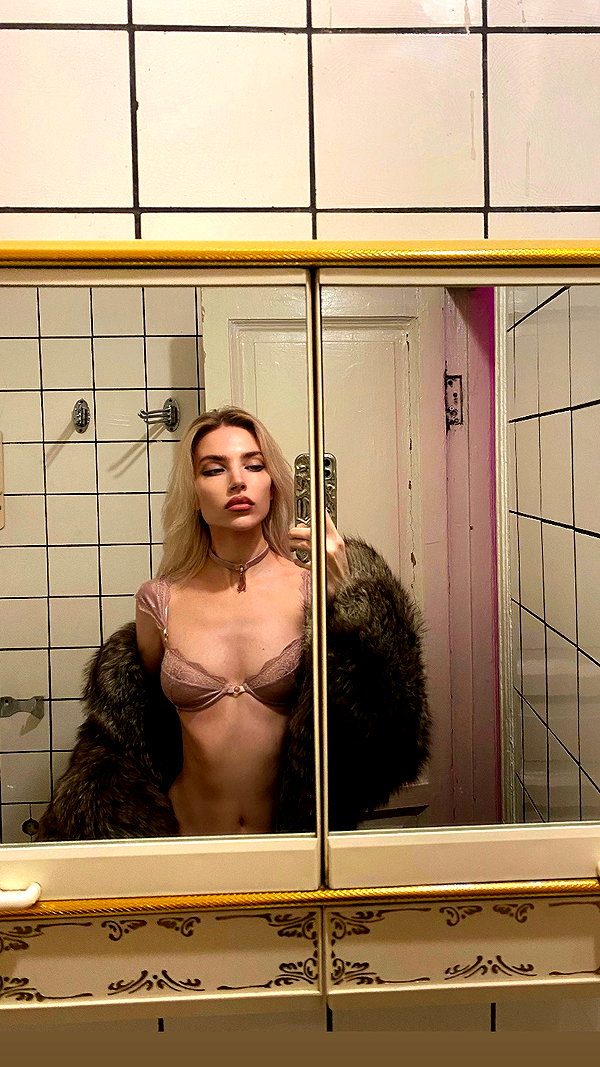 alien.hanna instagram image archive image