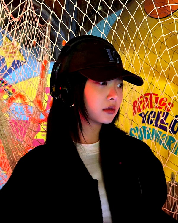 hhh.e_c.v instagram image archive image