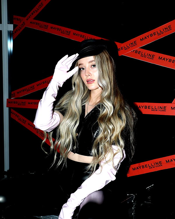 eme.gee instagram image archive image