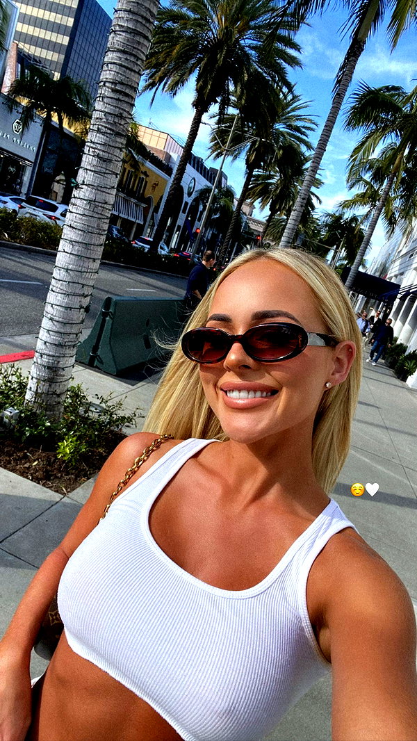 allieauton instagram image archive image