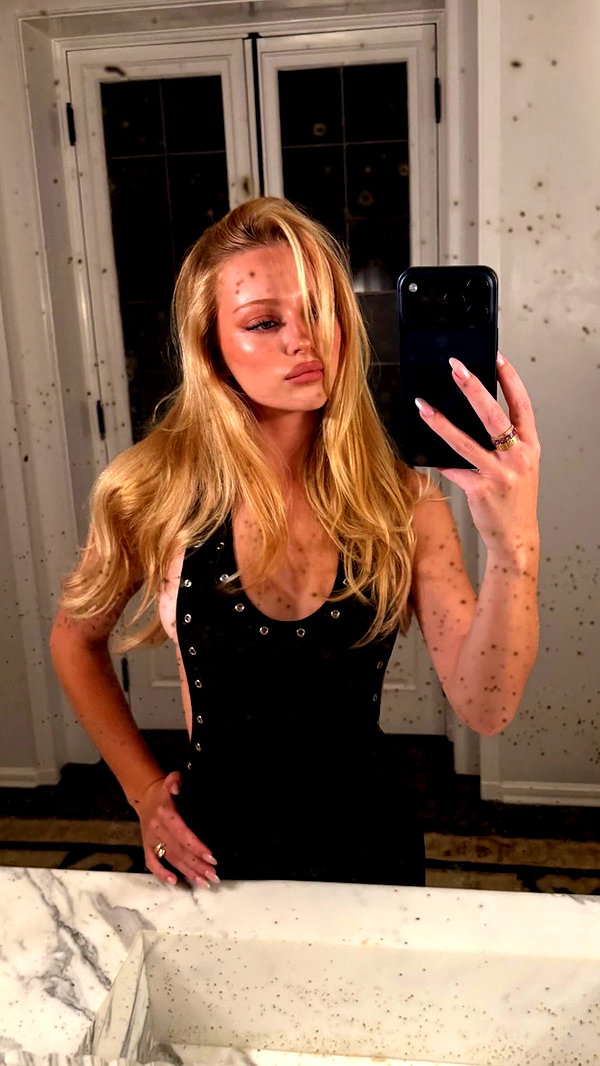 skylasanders archive image