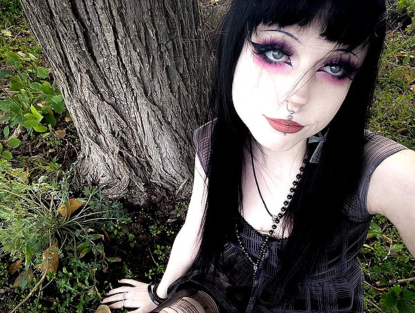 kittenfangsxx instagram image archive image