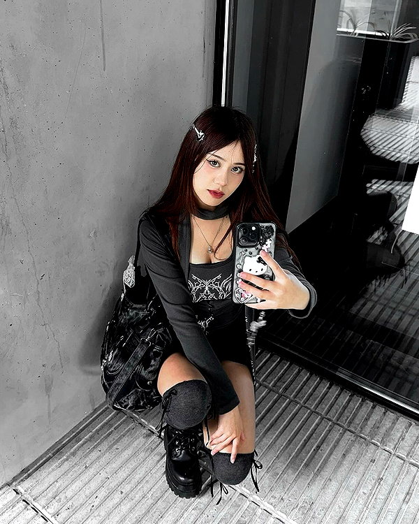 is2tian instagram image archive image