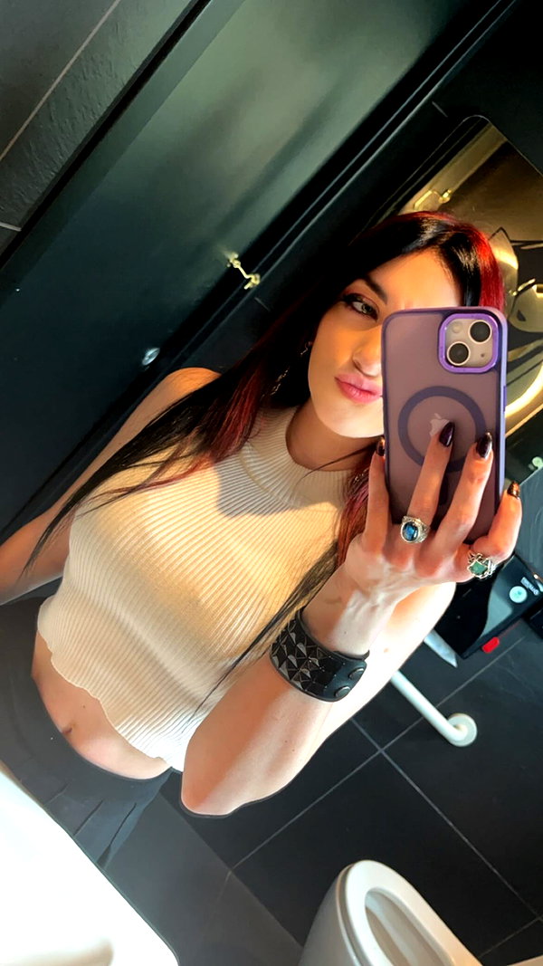 nishymoon_ archive image