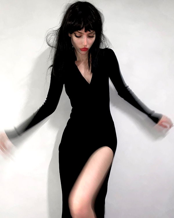 alien.hanna instagram image archive image