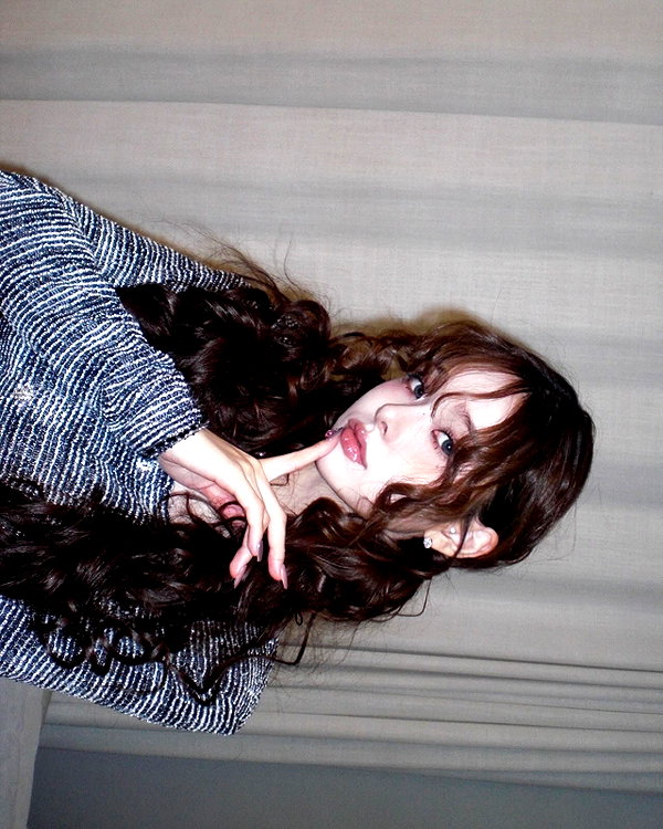 dear.zia instagram image archive image
