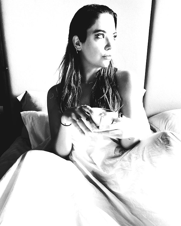 ashleybenson instagram image archive image