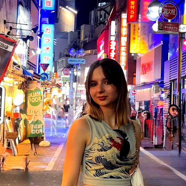 lihi.k_ instagram image archive image