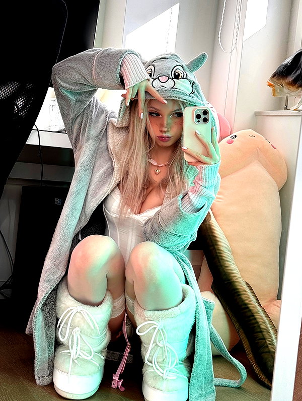 milkiwifey instagram image archive image