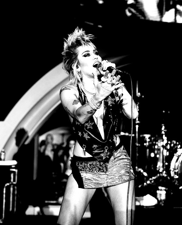 mileycyrus instagram image archive image