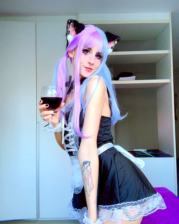 jadelaverne instagram image archive image