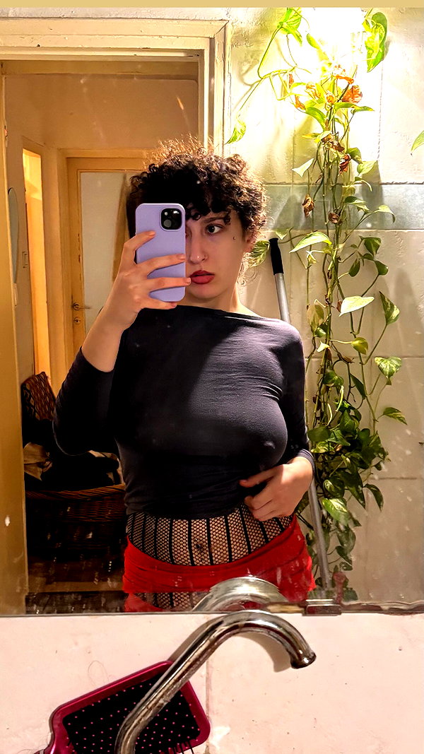 alma.almog instagram image archive image