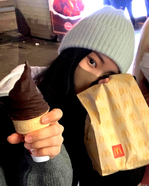 daxbin instagram image archive image