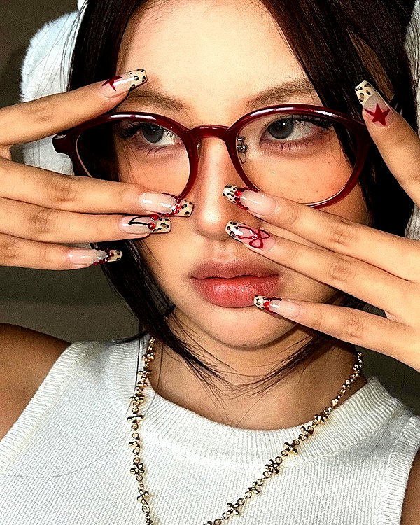 ll.lu1s instagram image archive image