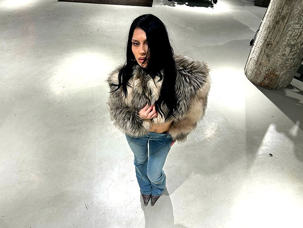 karolinaawasik instagram image archive image