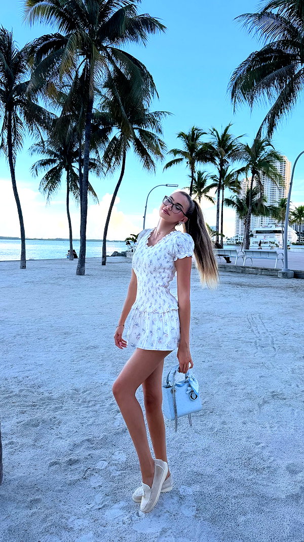 yuli.cohenn instagram image archive image