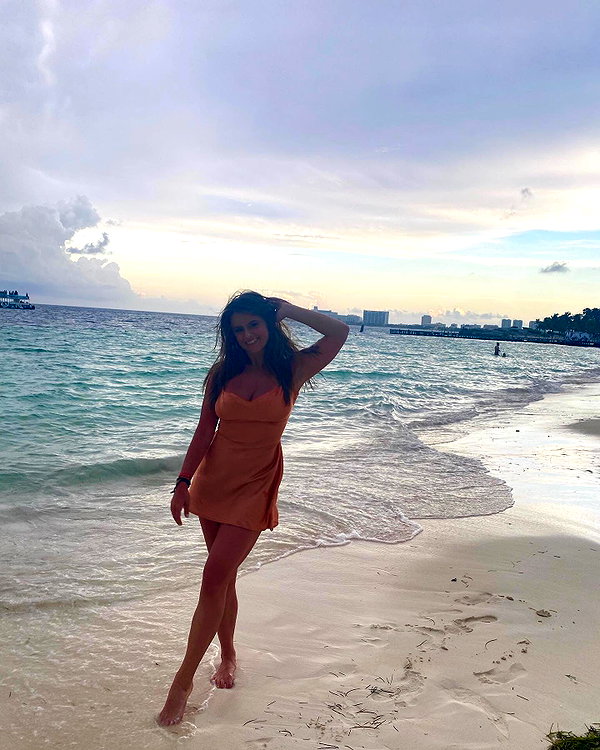 isabella.lauren instagram image archive image