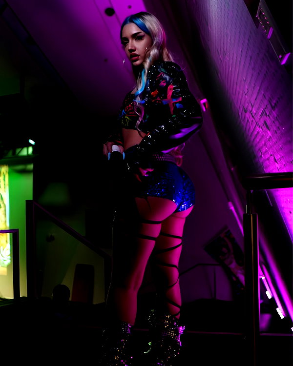 elinmaliaa instagram image archive image