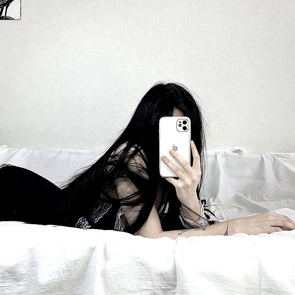 glowmoonshorty instagram image archive image