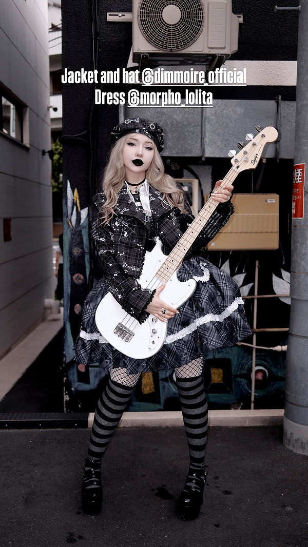 alina_thedoll instagram image archive image