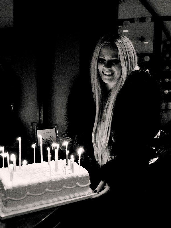 avrillavigne instagram image archive image