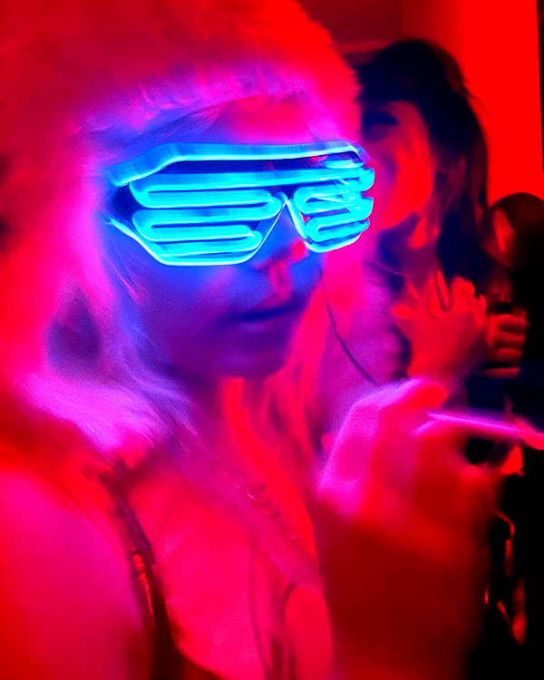Archived image from @lolabllue on Instagram