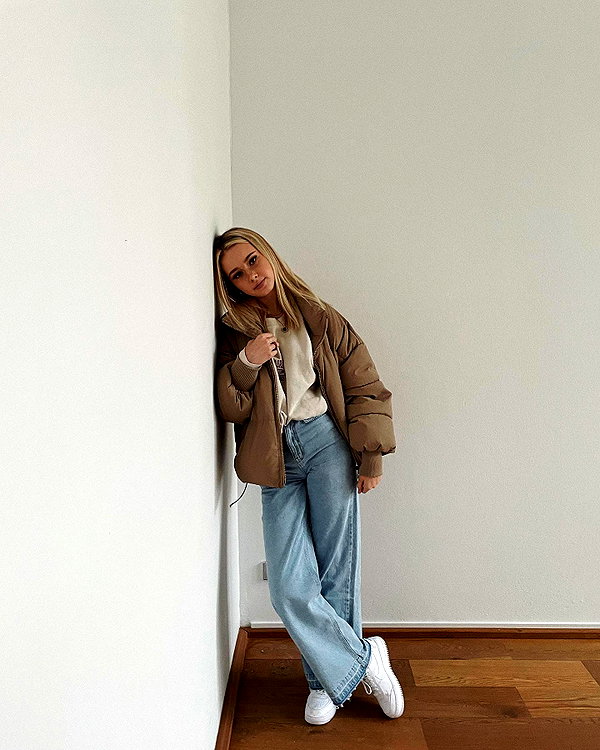 lilih instagram image archive image