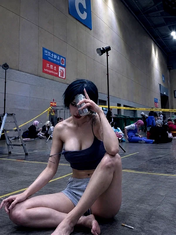 bora__look instagram image archive image