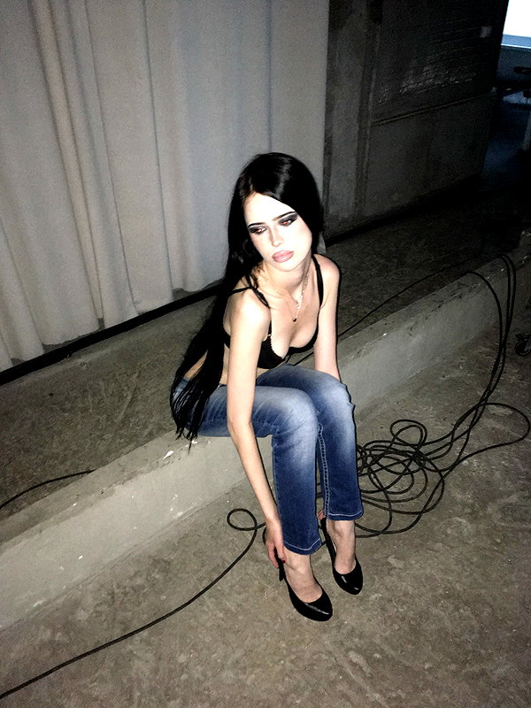 yanyluya instagram image archive image