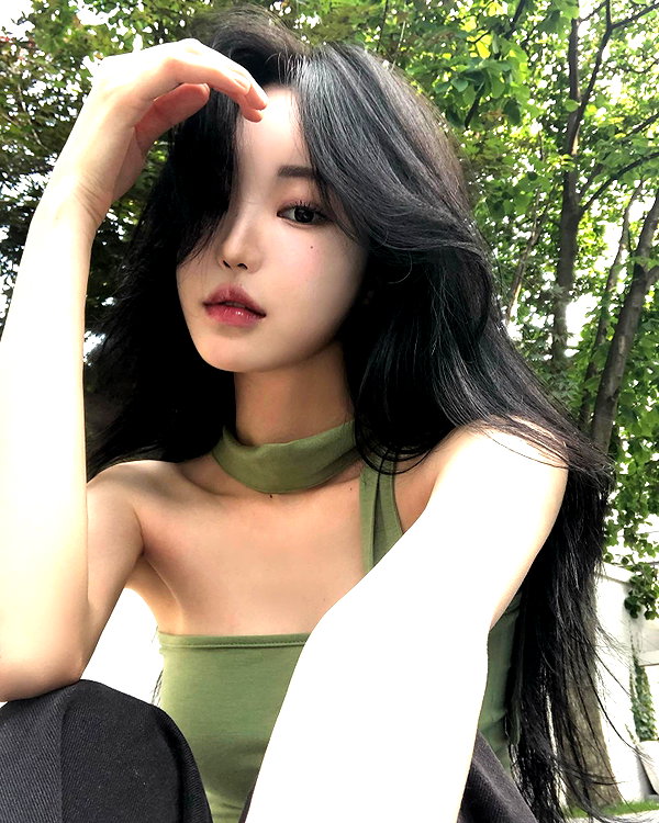 daxbin instagram image archive image