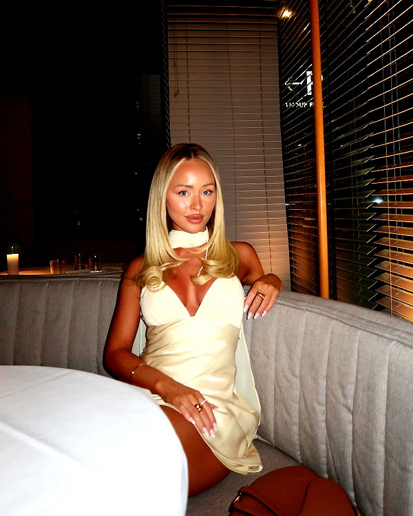 allieauton instagram image archive image