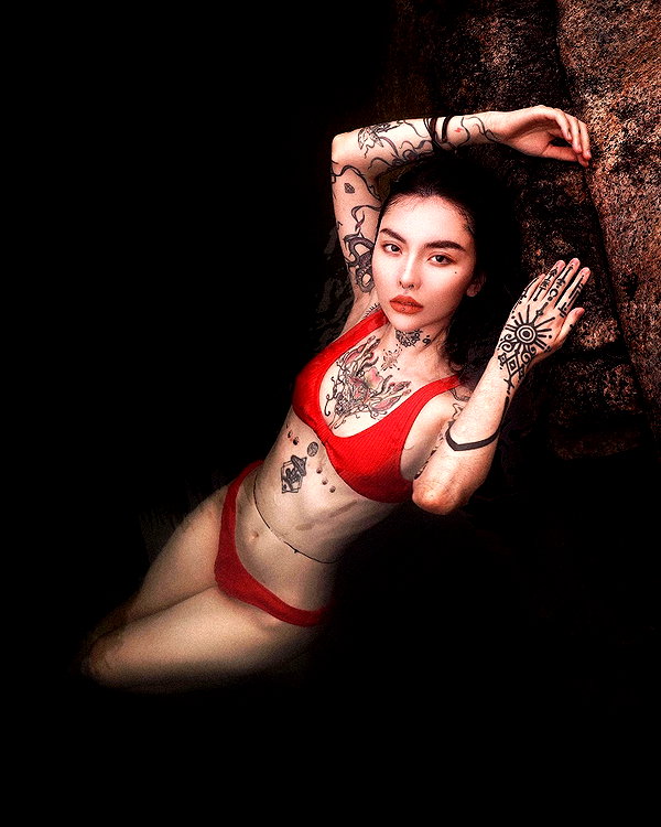 hiros_medias instagram image archive image