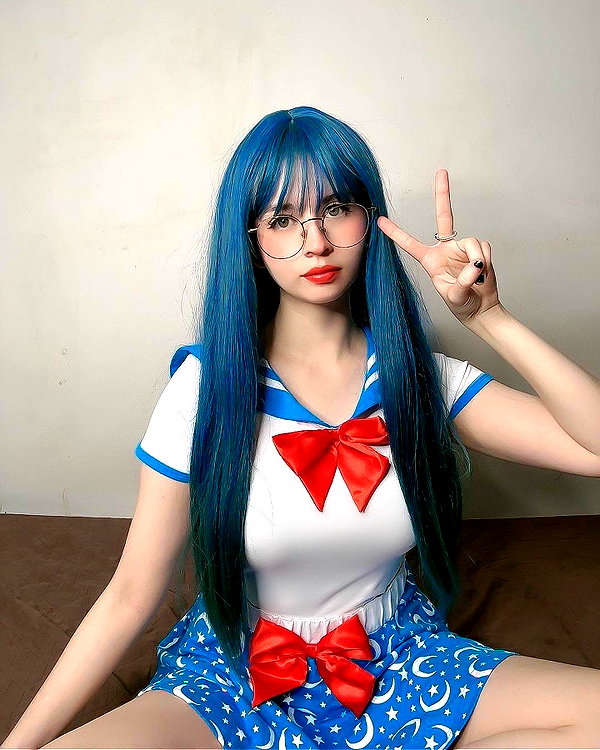 luly1980s instagram image archive image