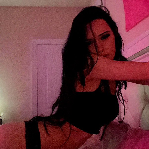 juliaelzz instagram image archive image