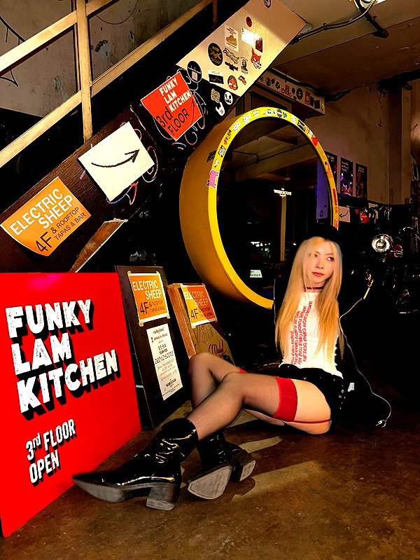 the.q.felicia instagram image archive image