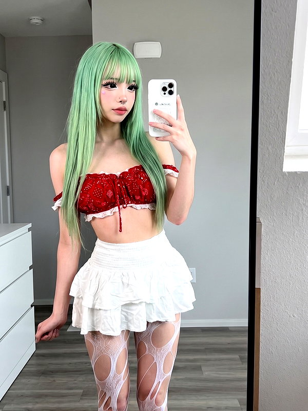 waifufaee instagram image archive image