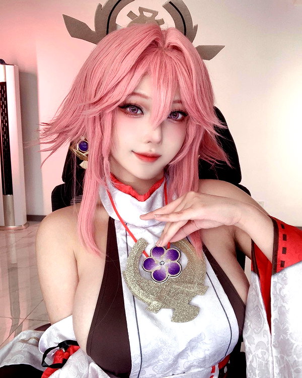 Archived image from @takomayuyi on Instagram